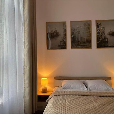 Apartament Piaskowy Kollataja Tomaszów Mazowiecki エクステリア 写真
